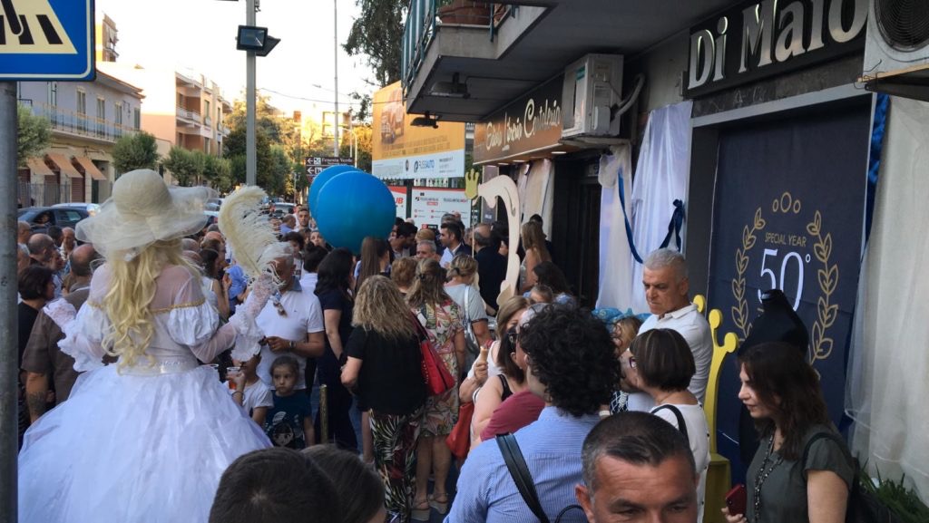 La libreria Claudio oggi, a Piazza Gramsci
